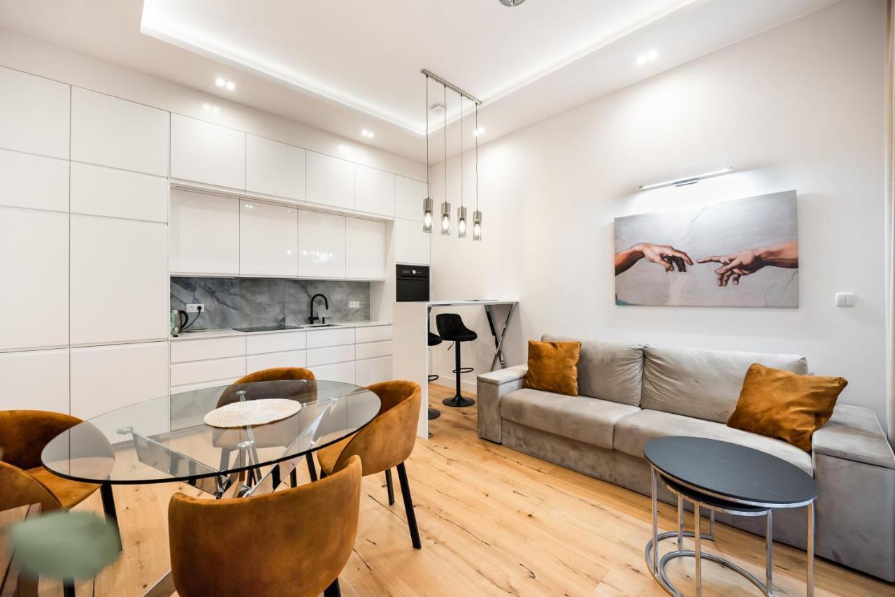 Zlota Sophisticated Apartment Varşova Dış mekan fotoğraf